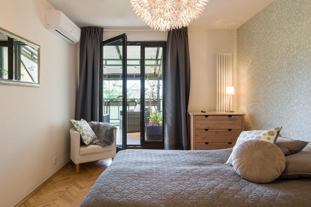 Kazimierz Apartment คราคูฟ ภายนอก รูปภาพ