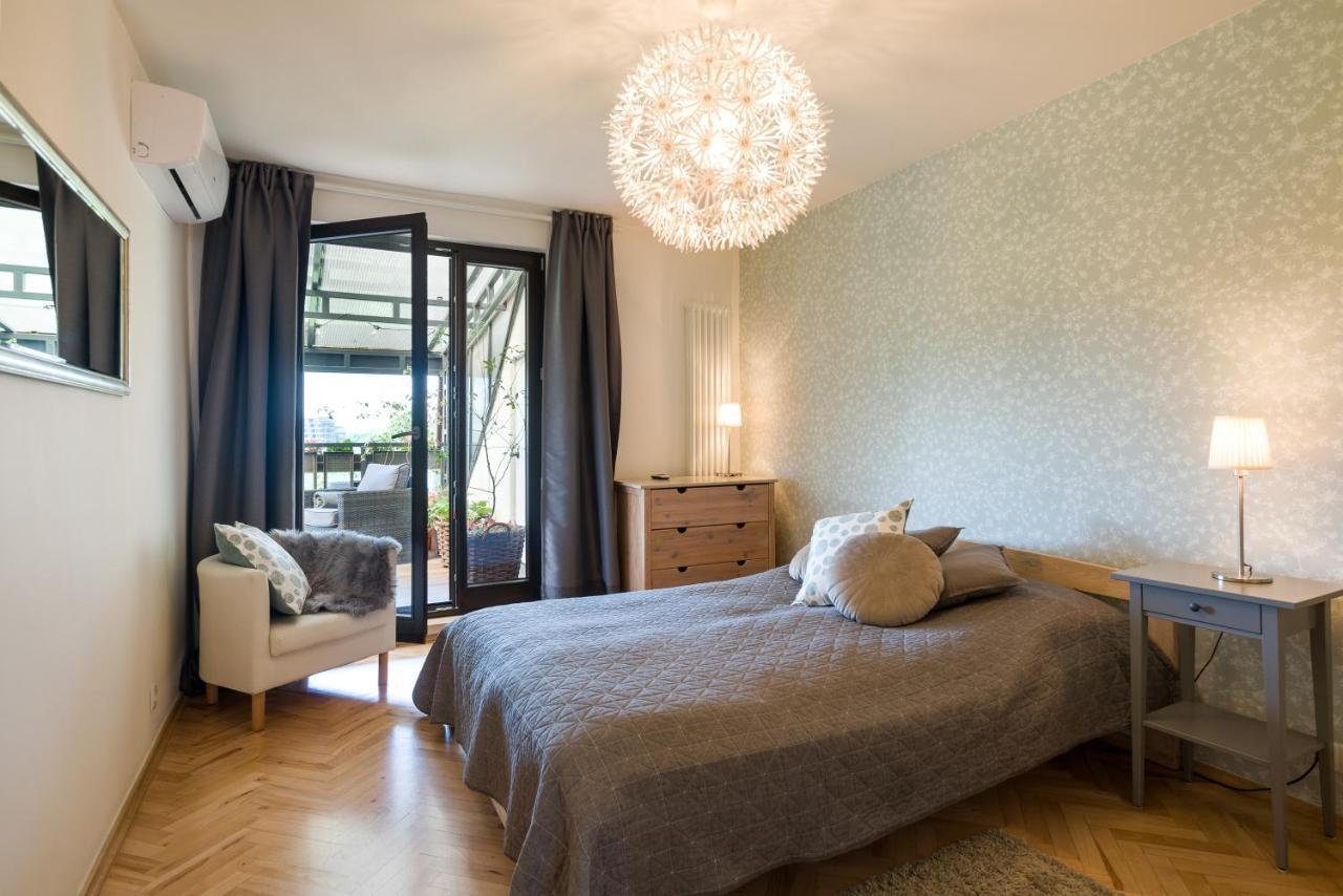 Kazimierz Apartment คราคูฟ ภายนอก รูปภาพ